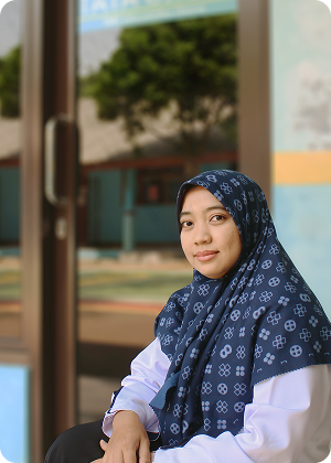 Siti Faizah HS, S.H.I.